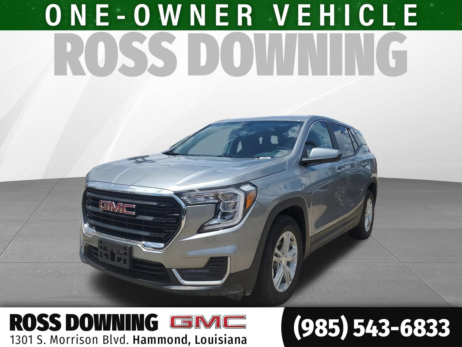 2024 GMC Terrain SLE in Sterling Metallic — front three-quarter view