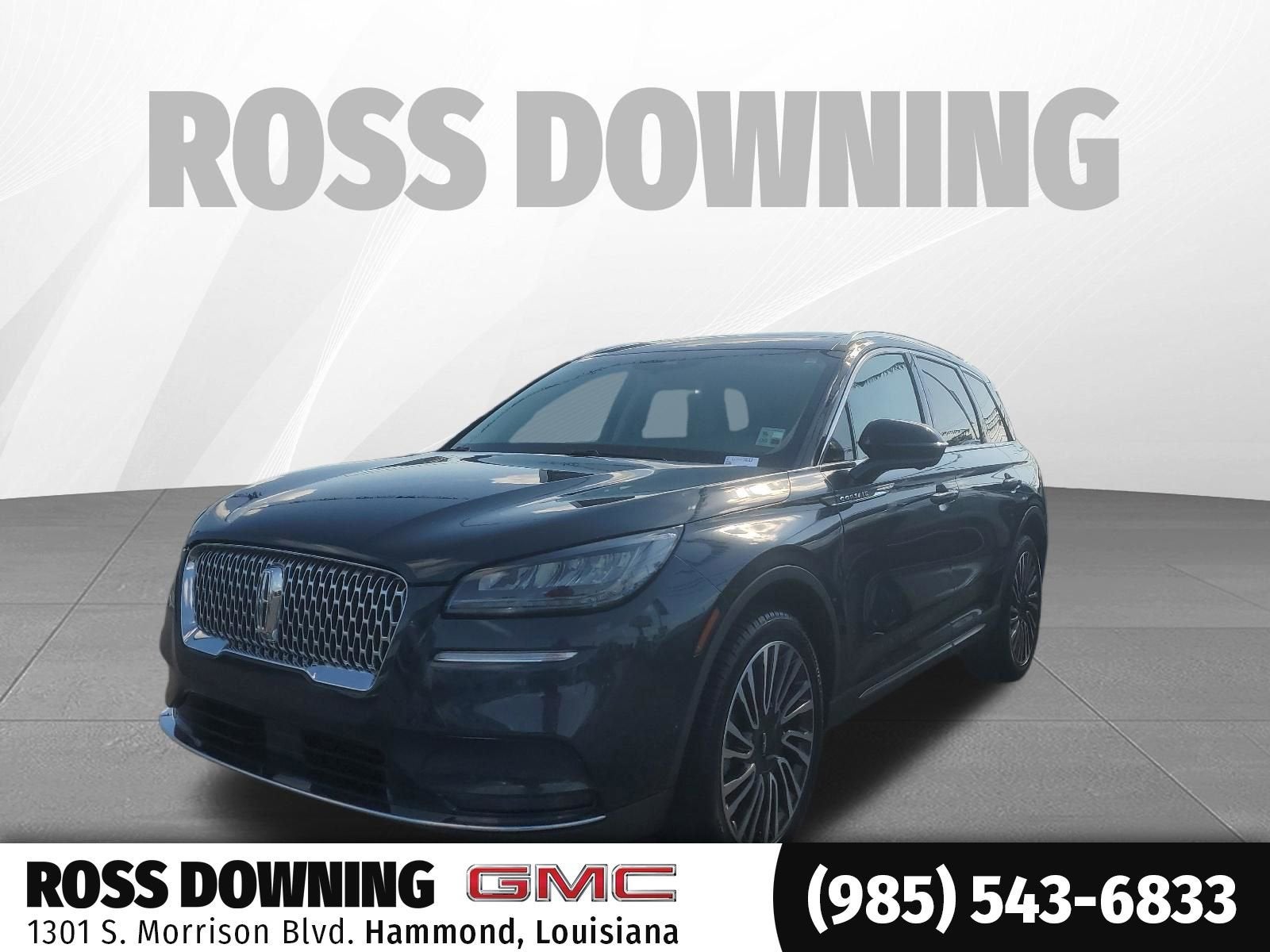 2021 Lincoln Corsair Reserve in Blue — front three-quarter view