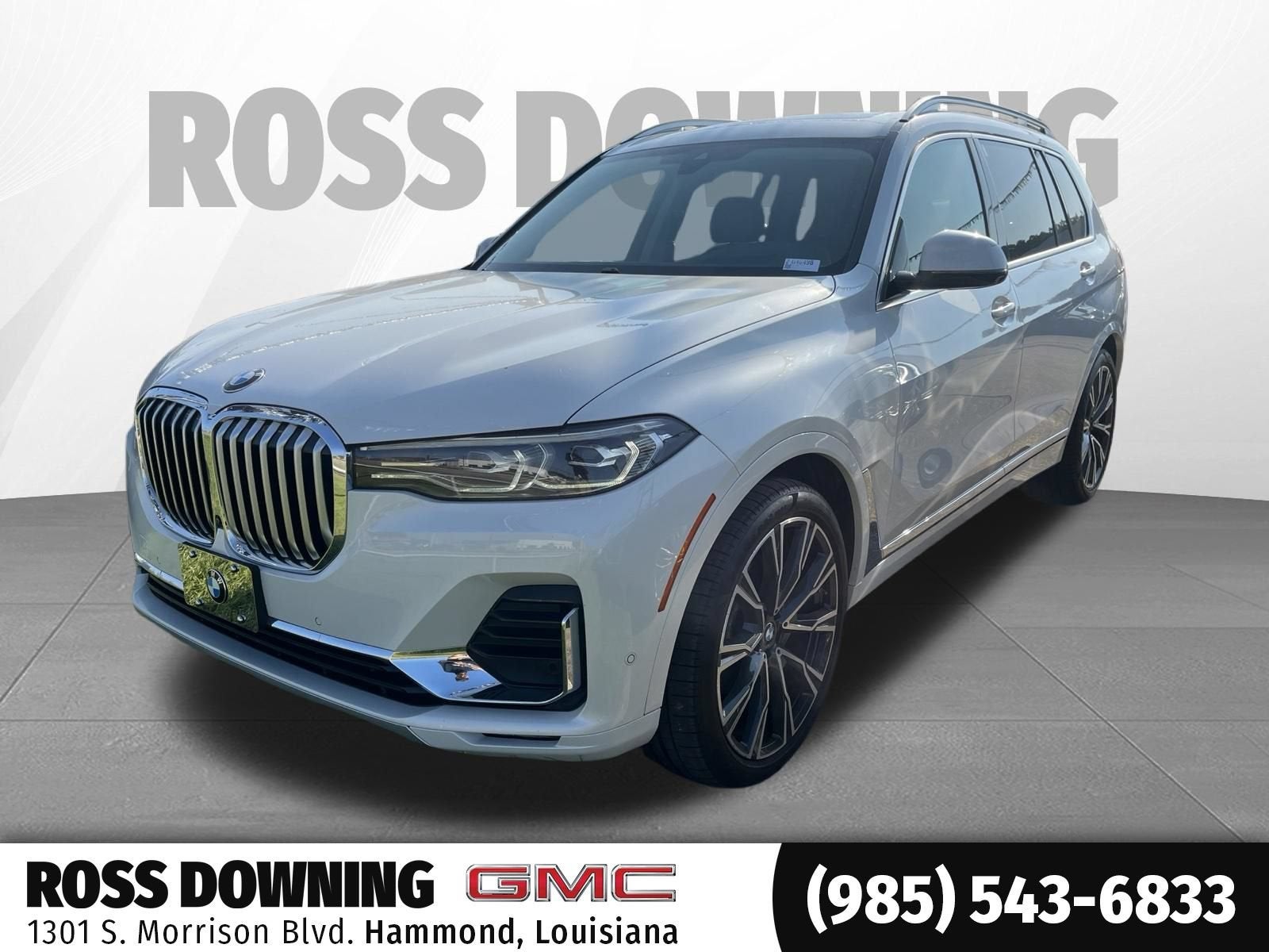 2020 BMW X7 xDrive40i in White — front three-quarter view